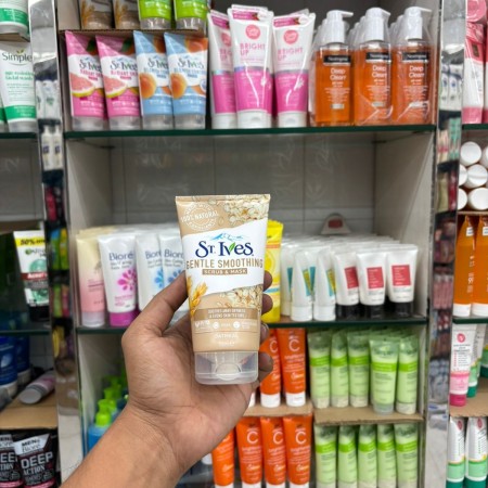 ST. Ives Gentle Smoothing Oatmeal Scrub & Mask – 150ml